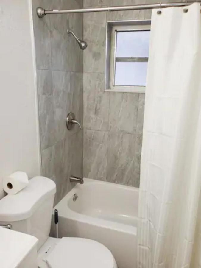 Sophisticated Dania Beach Suites Near The Beach المظهر الخارجي الصورة