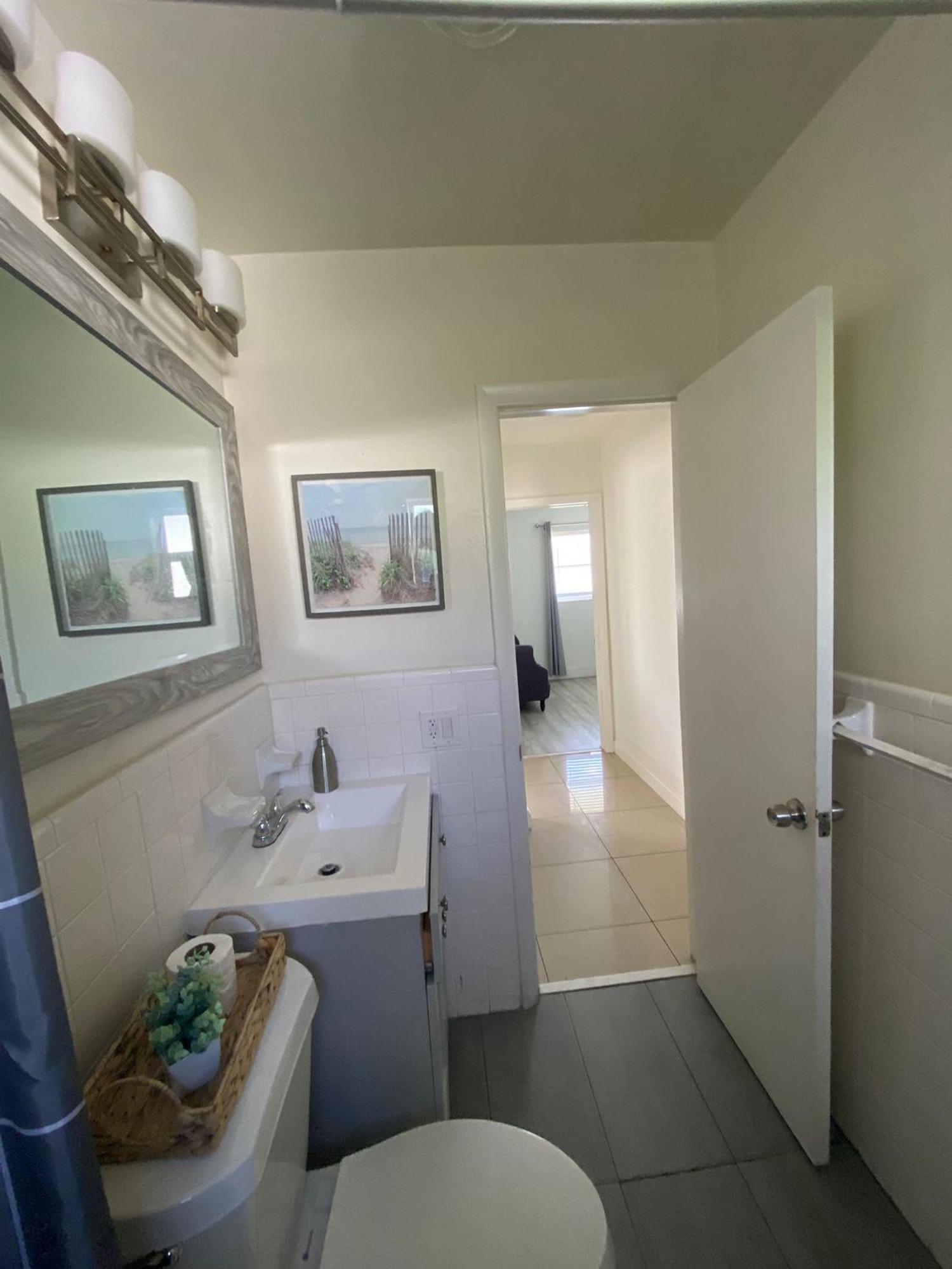 Sophisticated Dania Beach Suites Near The Beach المظهر الخارجي الصورة