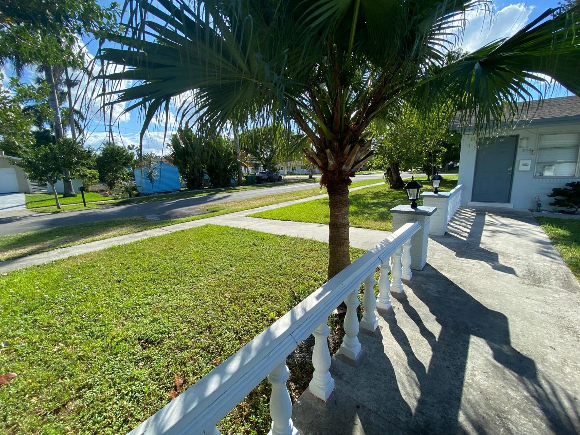 Sophisticated Dania Beach Suites Near The Beach المظهر الخارجي الصورة