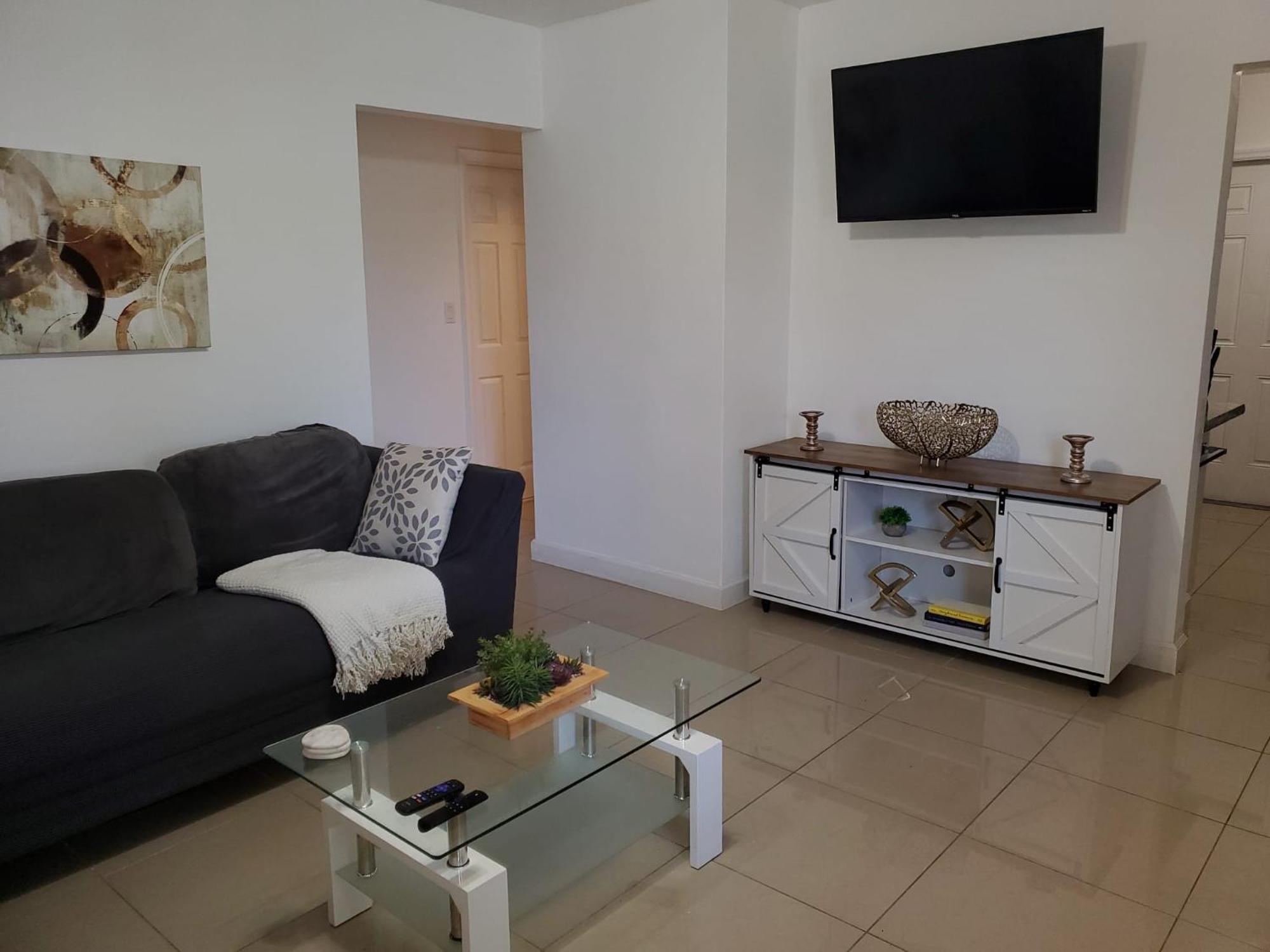 Sophisticated Dania Beach Suites Near The Beach المظهر الخارجي الصورة